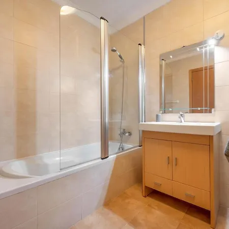 The Blue Wave - Condominio Privado Com Piscina